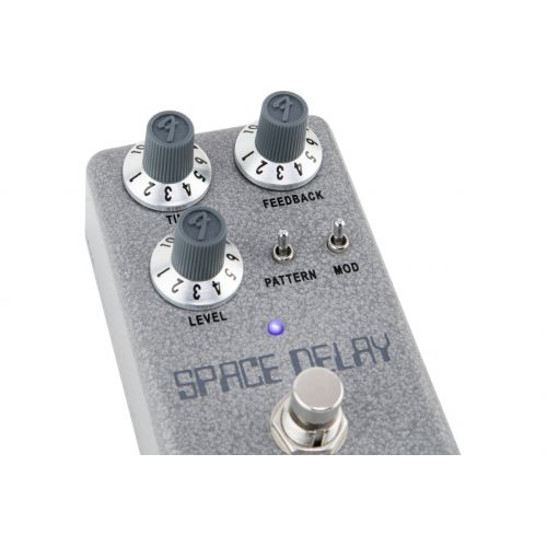 Педаль эффектов Fender pedal hammertone space delay